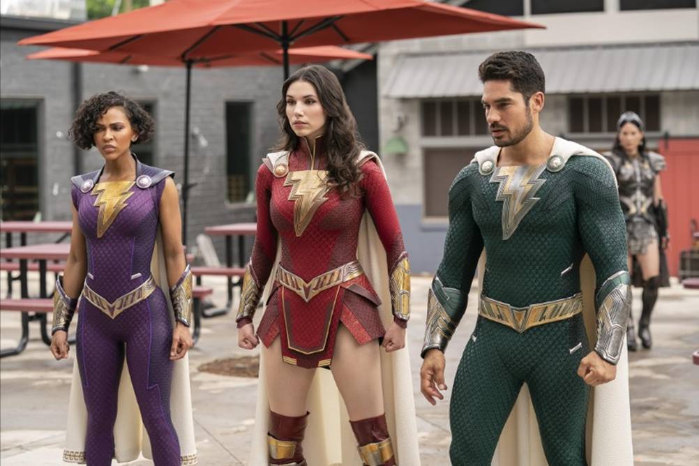 Shazam! Fúria dos Deuses - Elenco e enredo